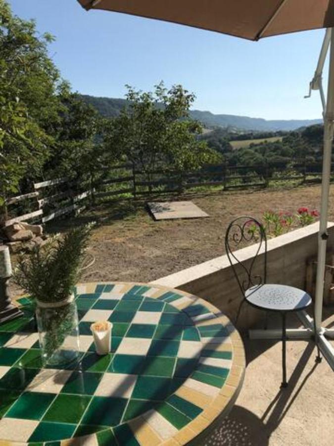 Petite Maison Pleine Nature La Bastide-Pradines Ngoại thất bức ảnh