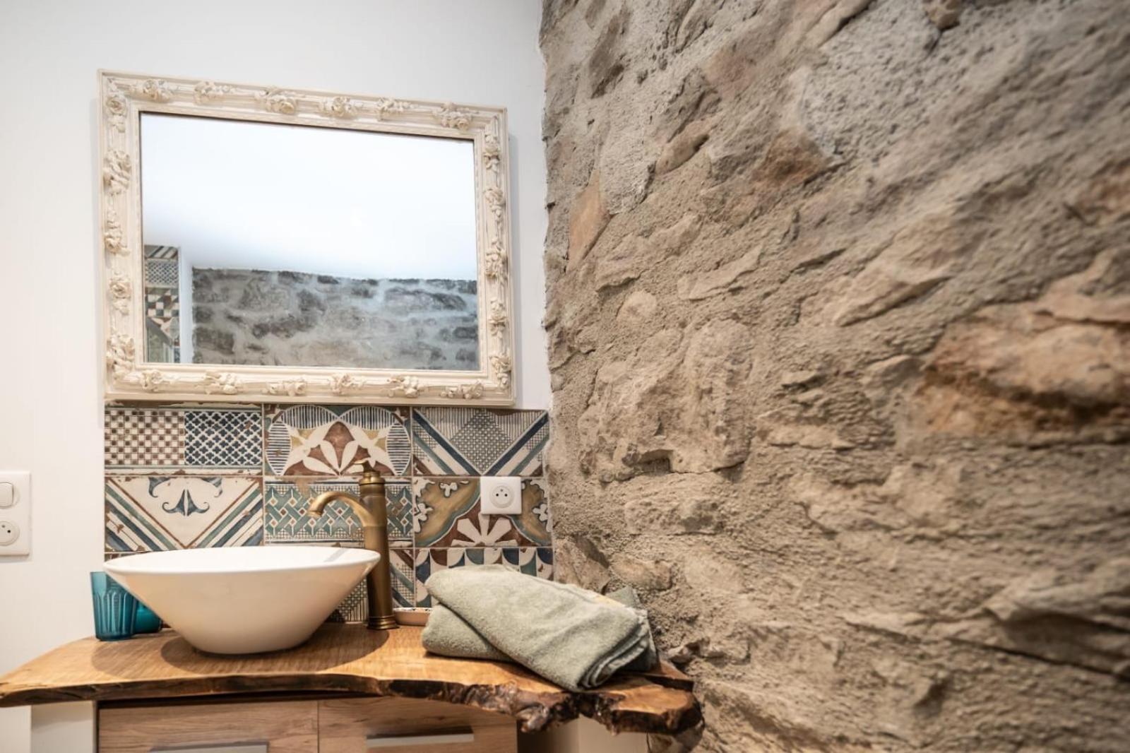 Petite Maison Pleine Nature La Bastide-Pradines Ngoại thất bức ảnh